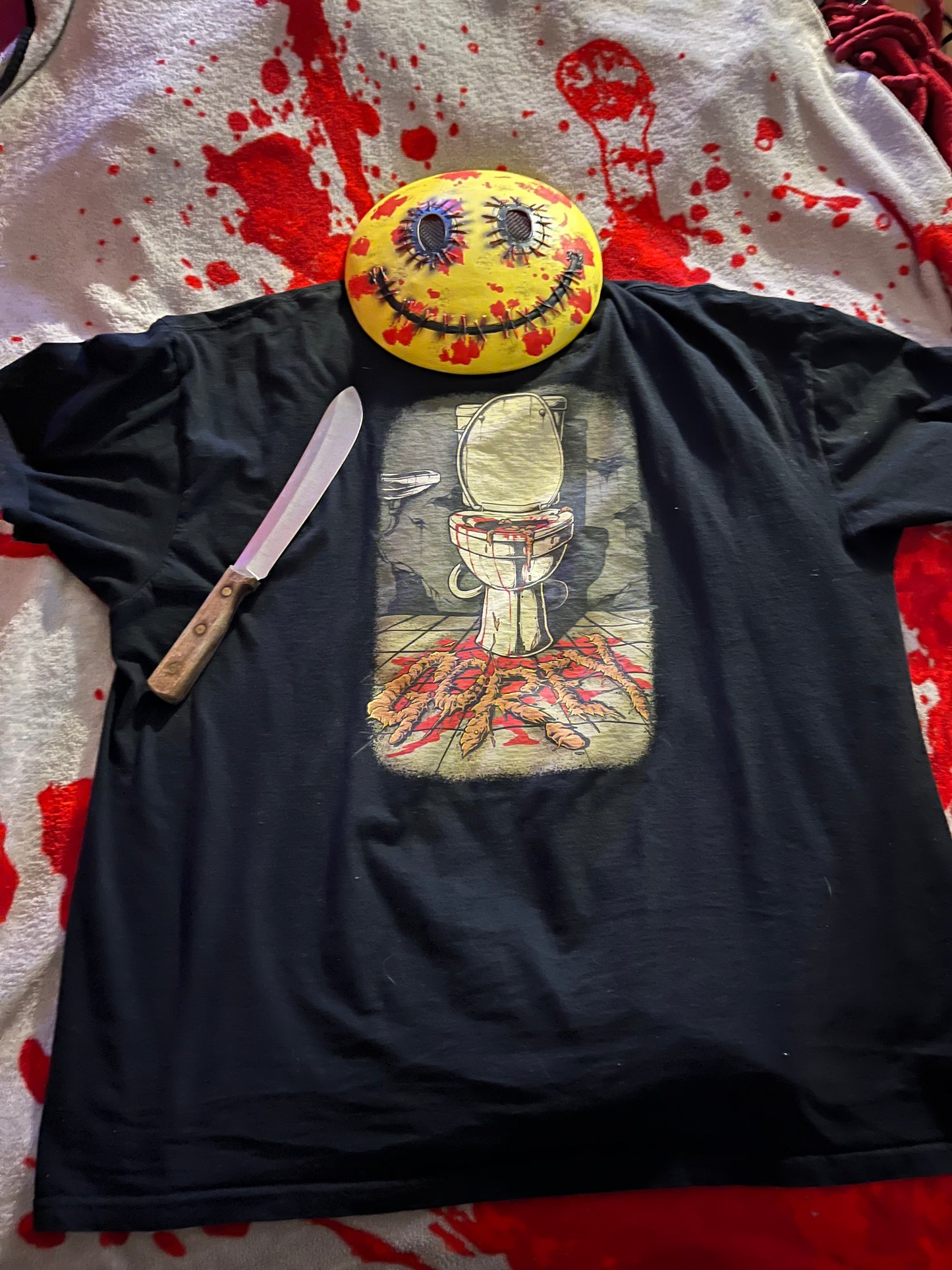 Gorey Toilet Short-Sleeve Unisex T-Shirt